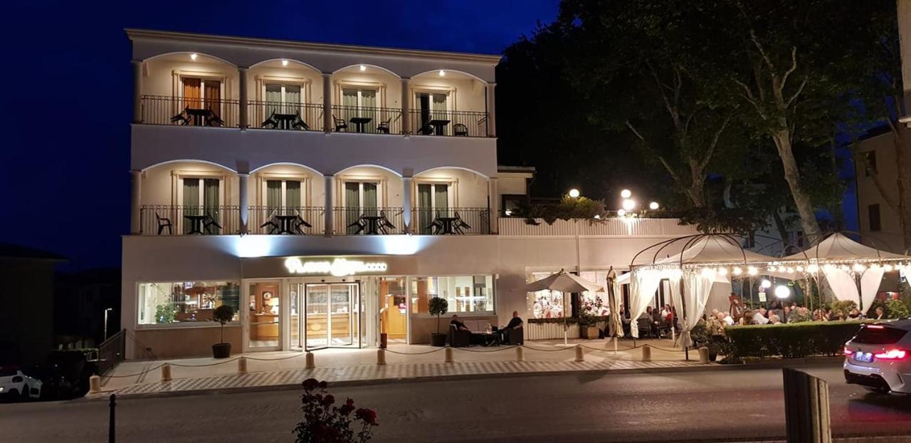 Platani Hotel Bolsena Eksteriør bilde