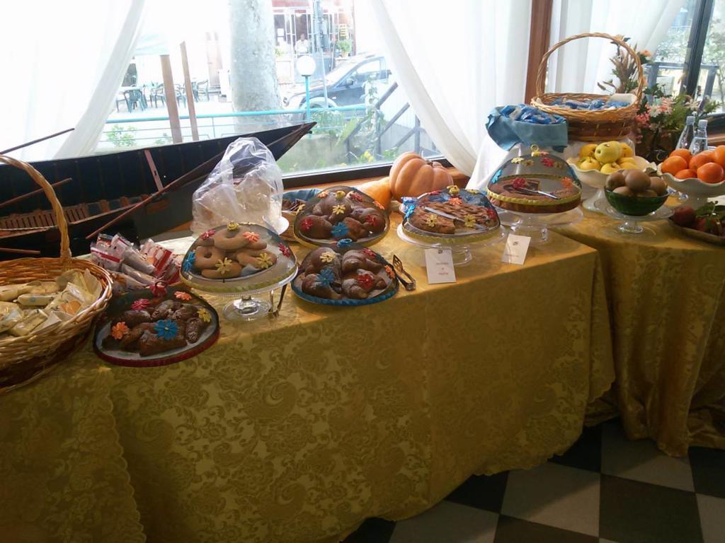 Platani Hotel Bolsena Eksteriør bilde