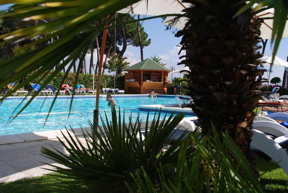 Platani Hotel Bolsena Eksteriør bilde